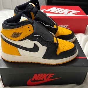 Air Jordan 1 Retro High OG Taxi/Black